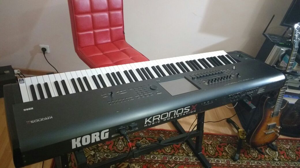 Korg Kronos X88 продам
