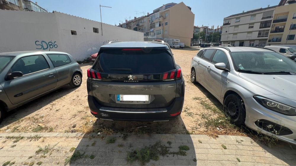 Vendo peugeot 5008 1.6 BlueHDI GT Line