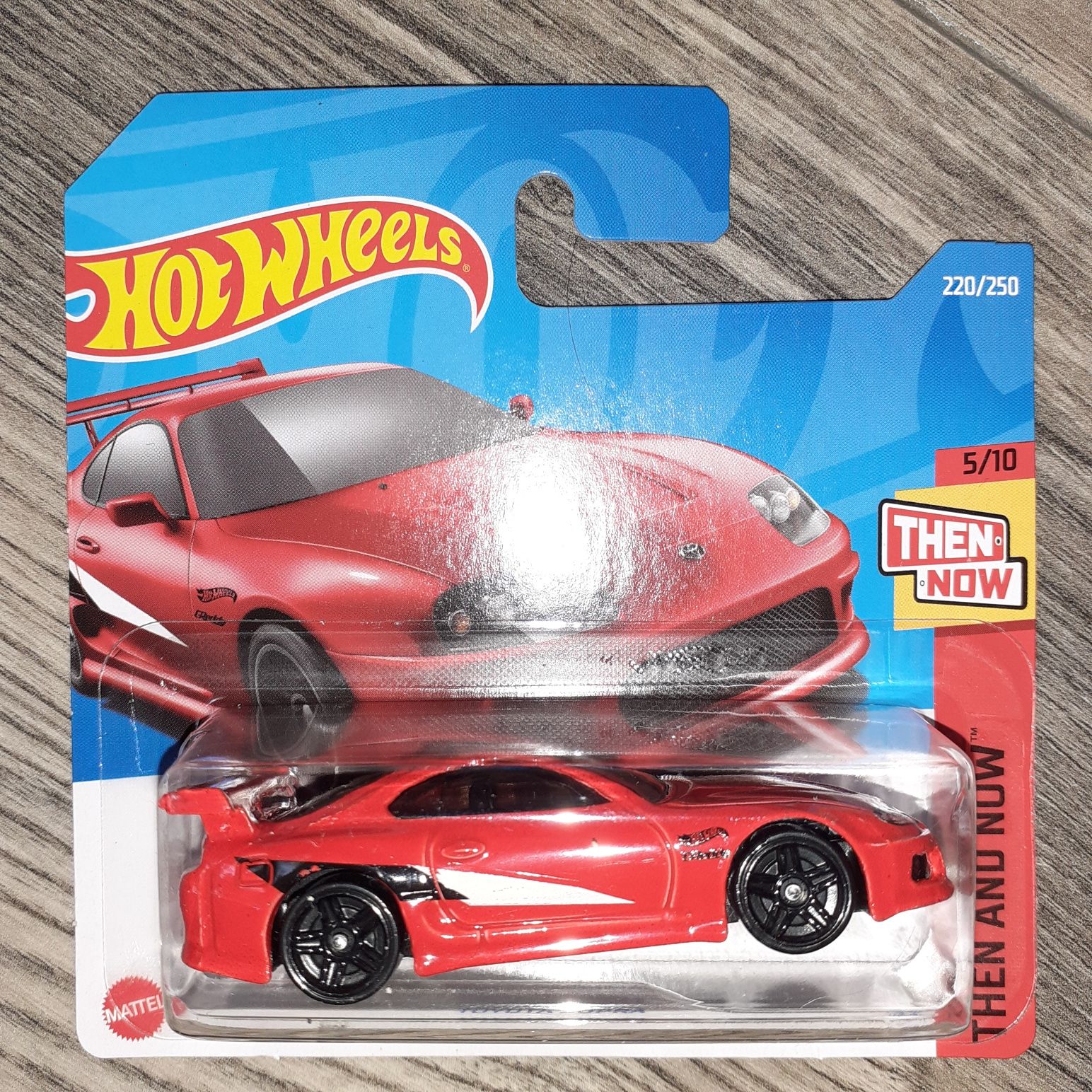 Hot Wheels Toyota Supra hcv16