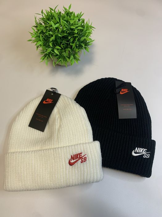 Шапка Nike sb unisex/Nike ACG/чорна/біла