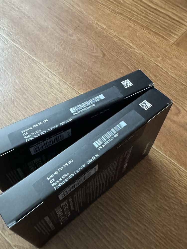 Накопичувач SSD 4TB Samsung 870 EVO 2.5" SATAIII MLC (MZ-77E4T0B/EU)