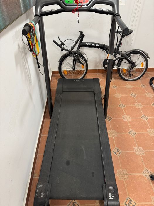Passadeira de Corrida T520B Conforto, 13 km/h, 43x121cm