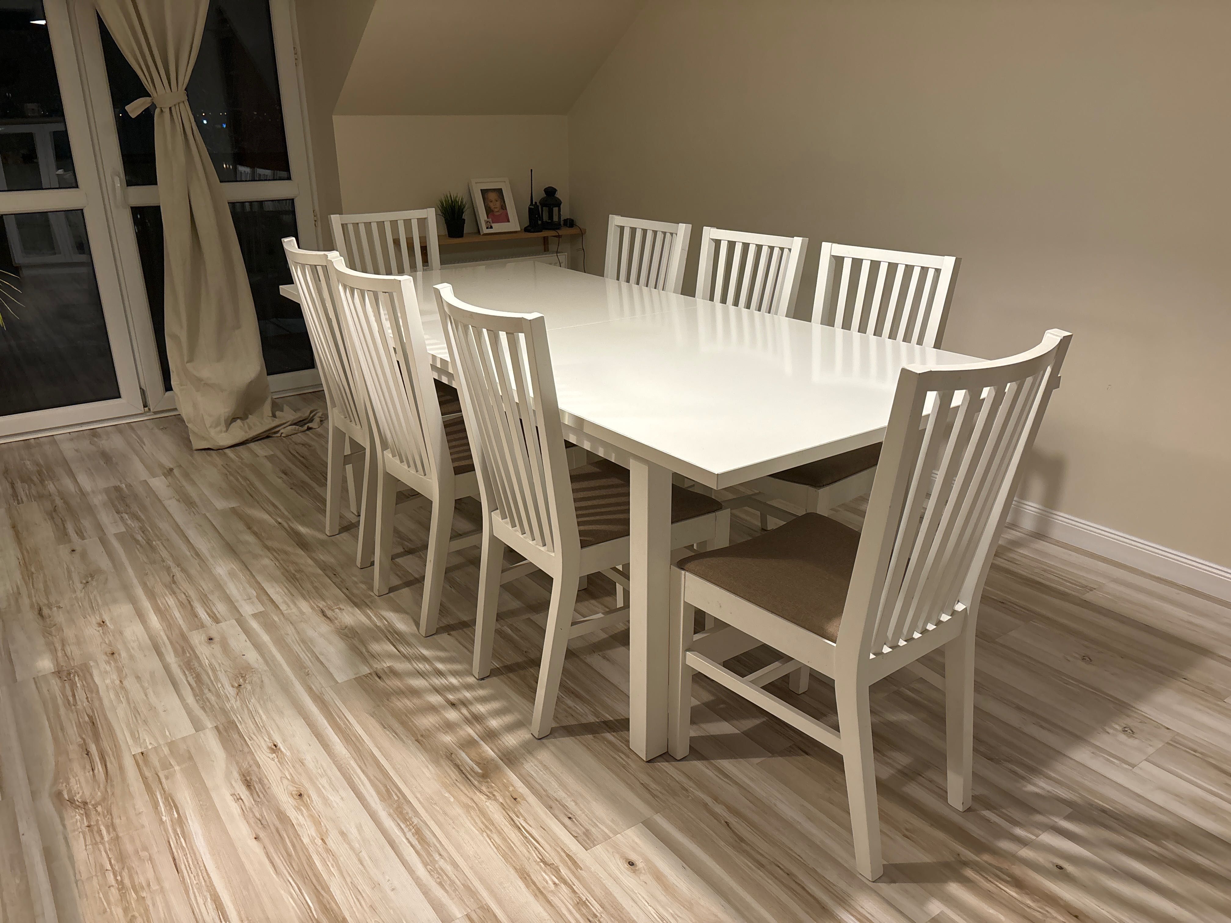 Duży stół i 8 krzeseł Ikea