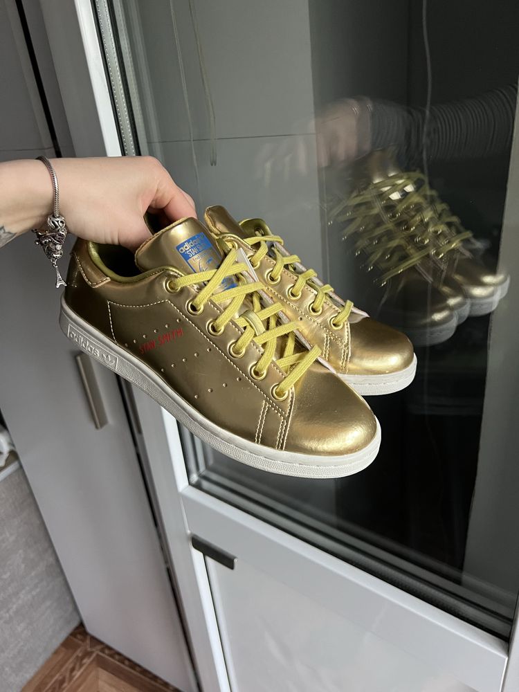 Кросівки Adidas