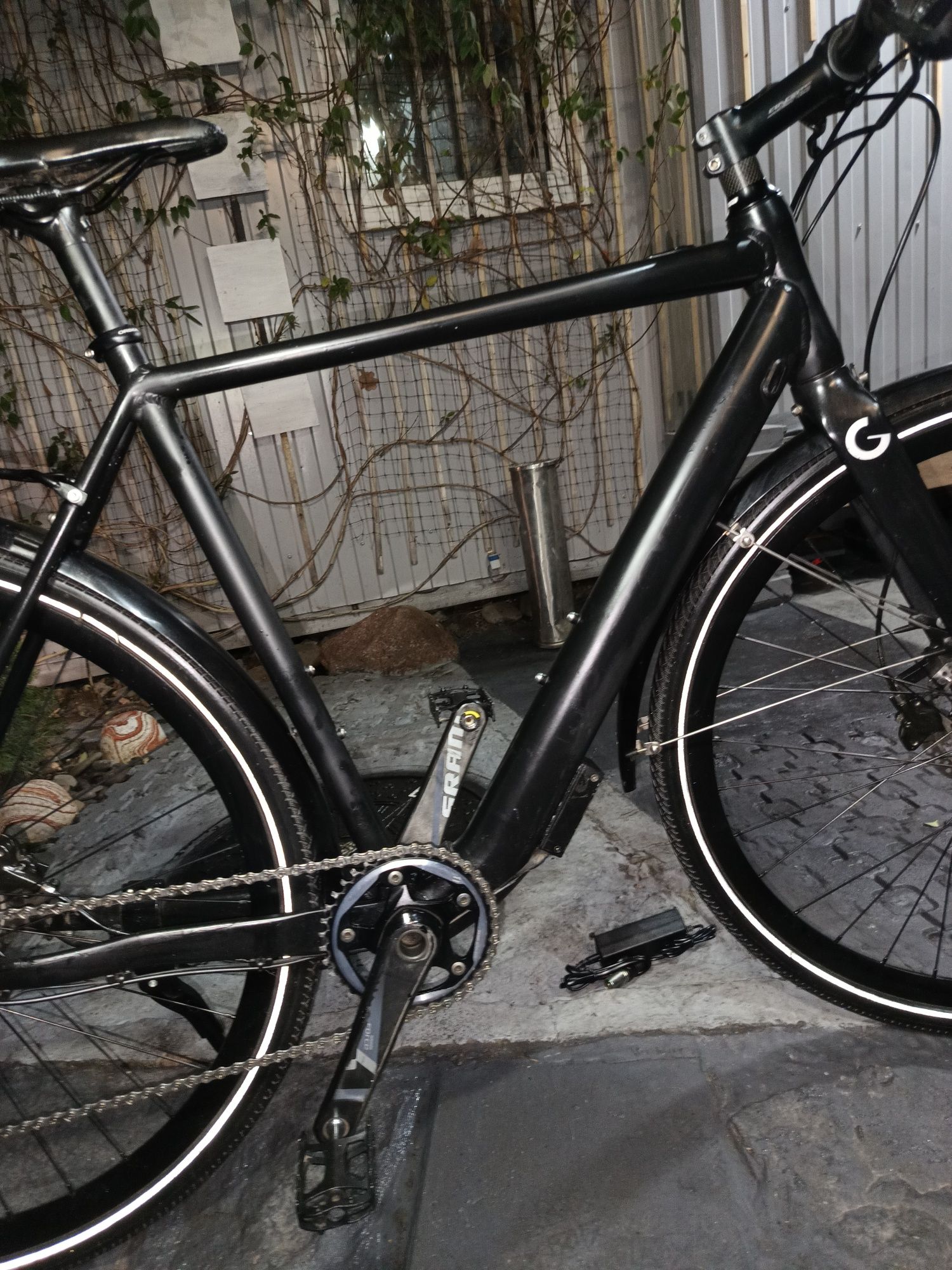 Електровелосипед Orbea 18 кг Germany с зарядним ручка газу
