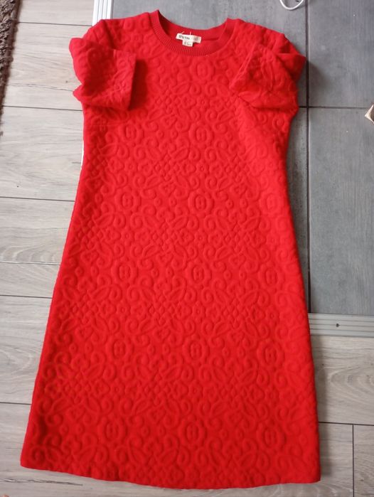 Продам платье в хорошем состоянии