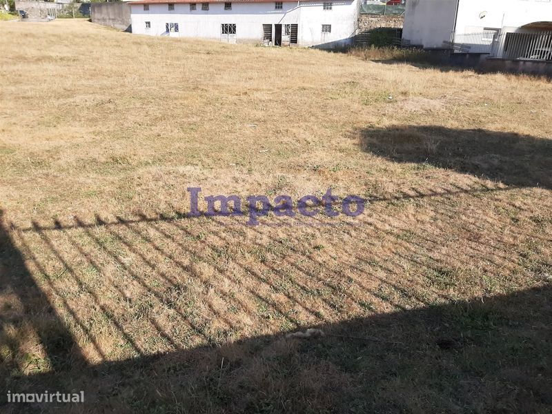 Terreno em Carregosa, Oliveira de Azeméis