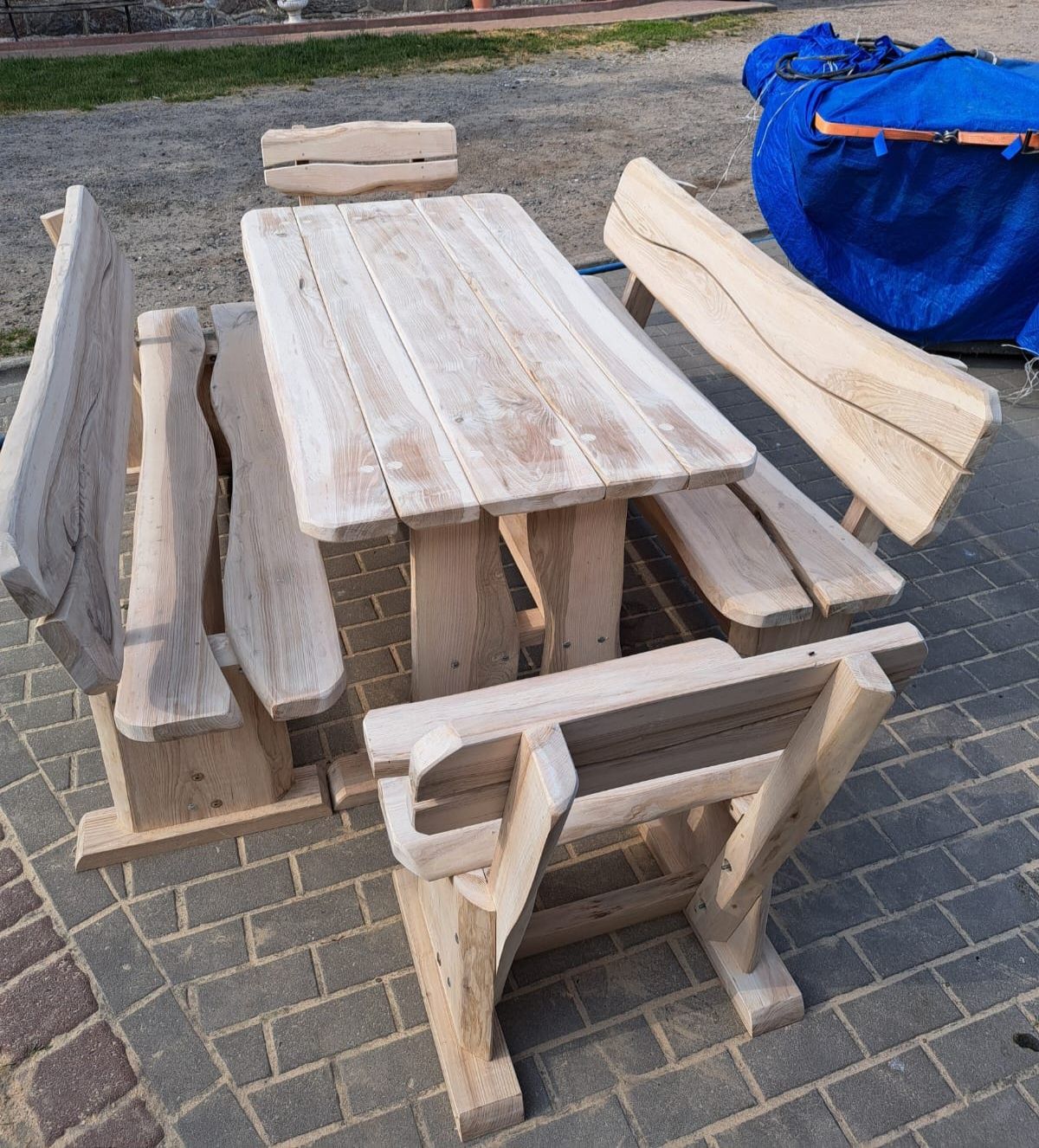 Komplet ogrodowy stół i ławki
