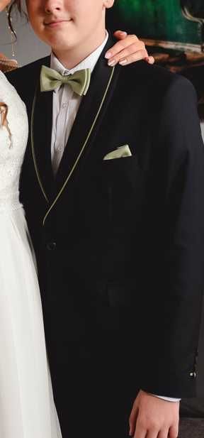 Garnitur młodzieżowy