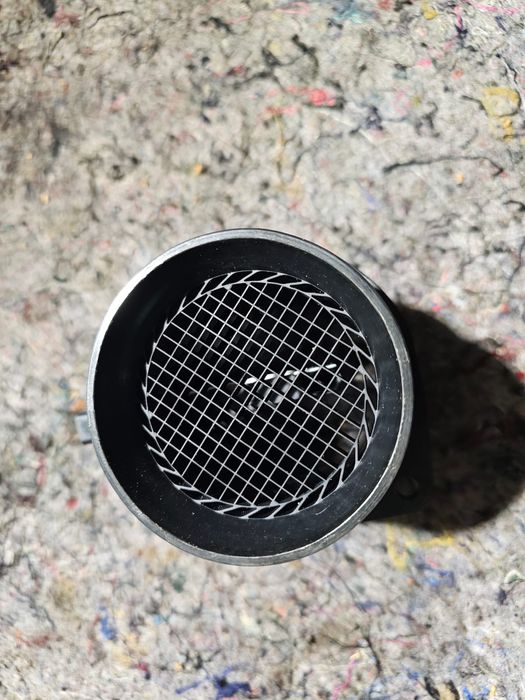 Przepływomierz przepływka Audi A4 B8 Seat VW oryginał EU