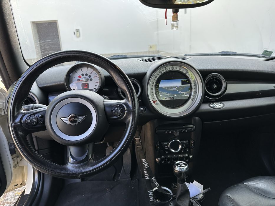Mini Cooper D Cabrio