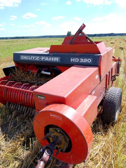 Продам прес підбирач