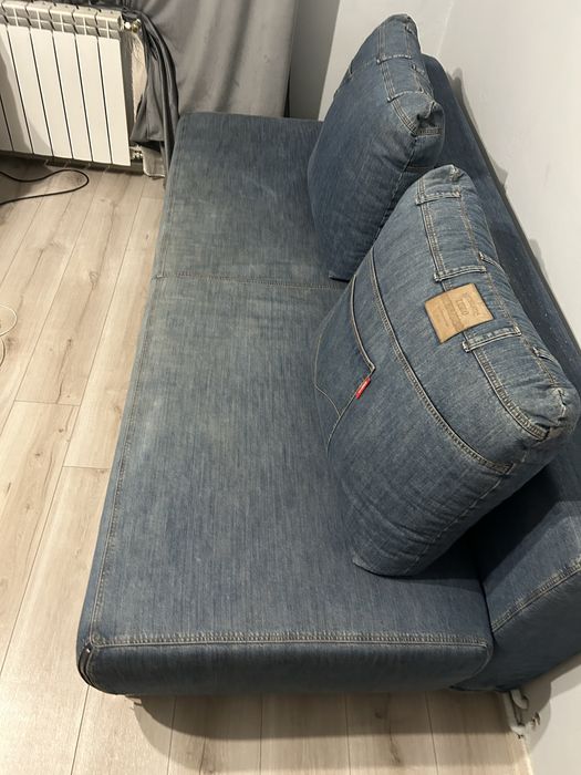 Kanapa w dobrym stanie