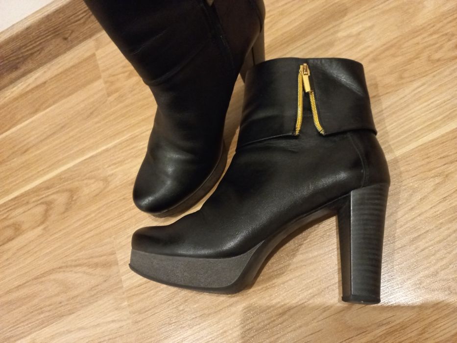 Шкіряні черевики жіночі осінні