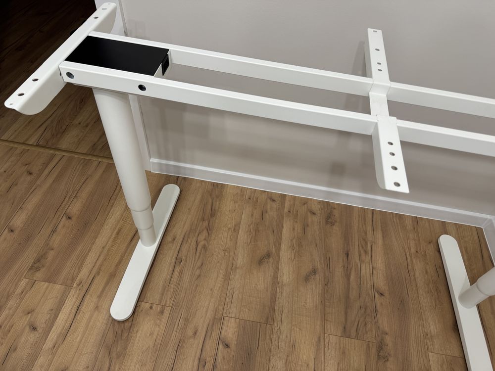 Ikea Bekant 160x80 nogi regulowane do biurka