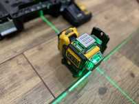 Laser samopoziomujący 360° DeWalt DCE089G + bateria 2AH + DCB107