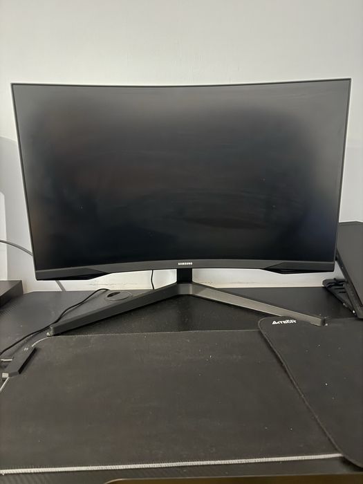 Monitor gamingowy samsung odyssey 27 cali 144 hz