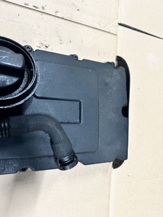 Клапана кришка 2.0 тді BKD BKP 2.0 tdi