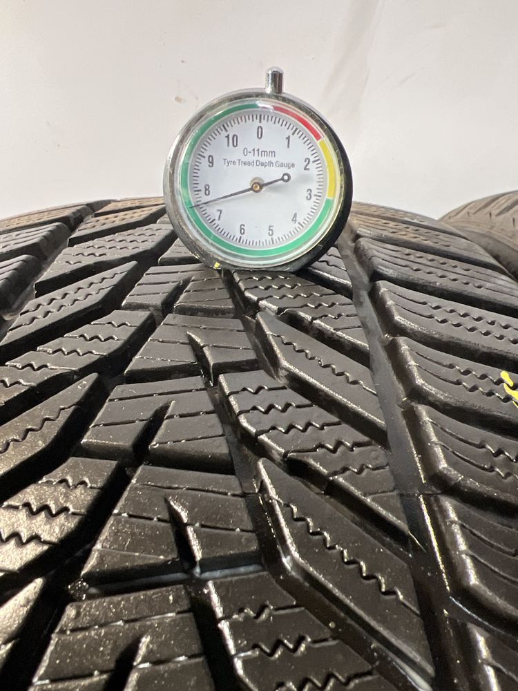 Opony Hankook winter icept 235/35/20 komplet  super stan