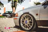 Jantes BBS RS2 18x8.5J bi-partidas com pneus 215 35 R18