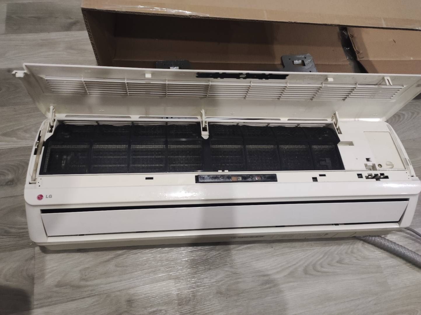 Кондиціонер LG. Model G07LH