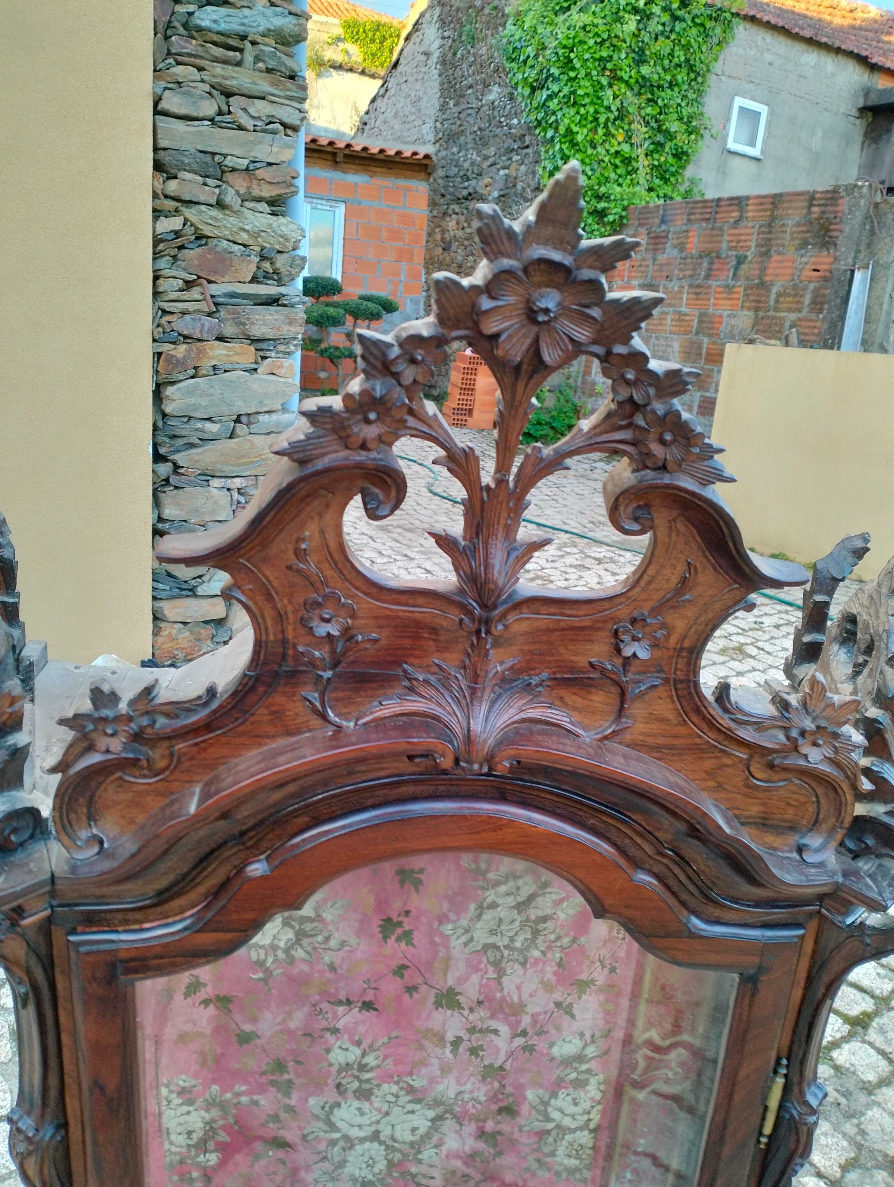 Oratório D José sec XVIII em pau Santo.