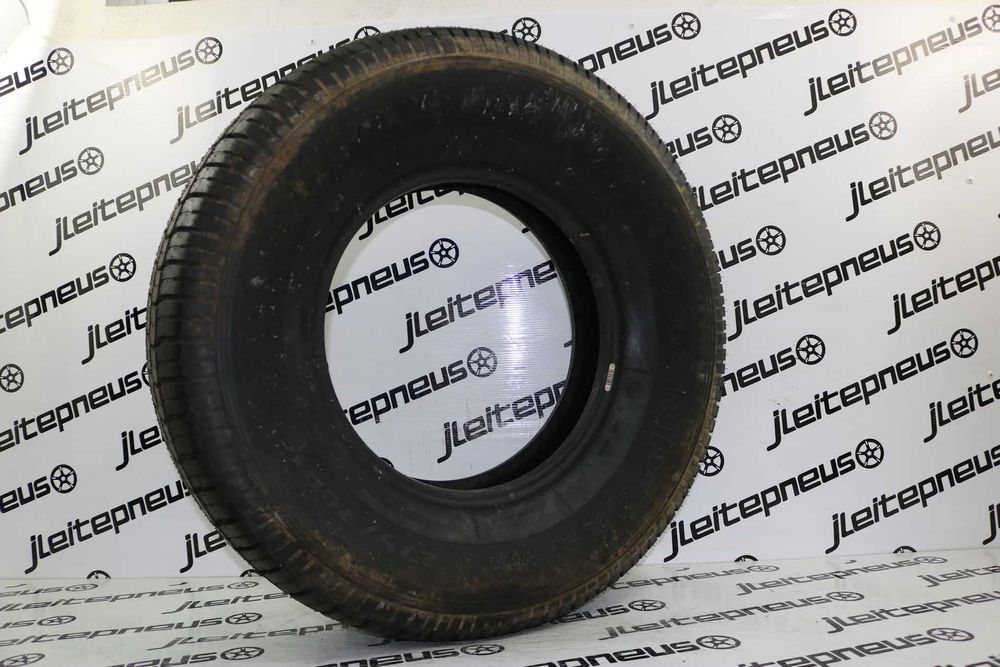 Pneus Fulda Tramp 4x4 275/70R16 (Dot 11)