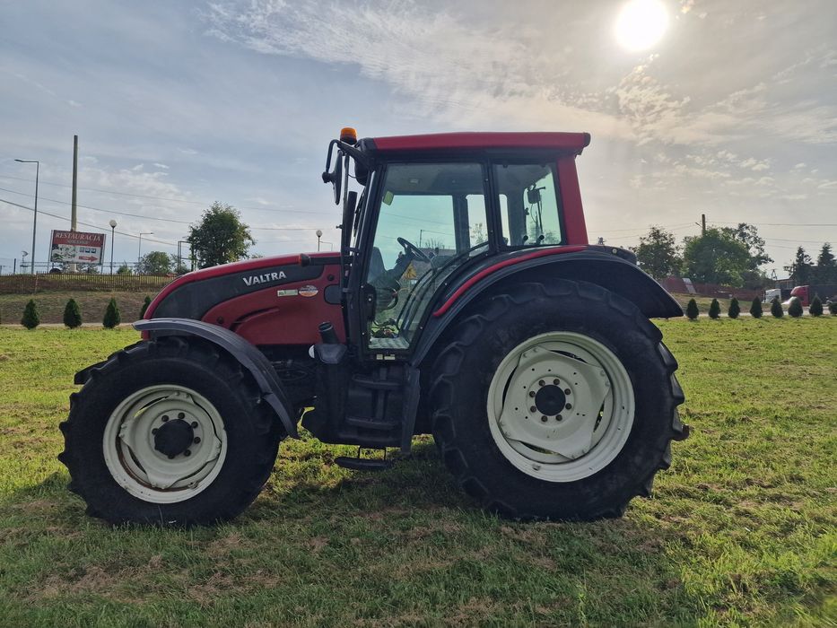 Valtra N101 sprowadzony 1 własciciel super stan cena Brutto