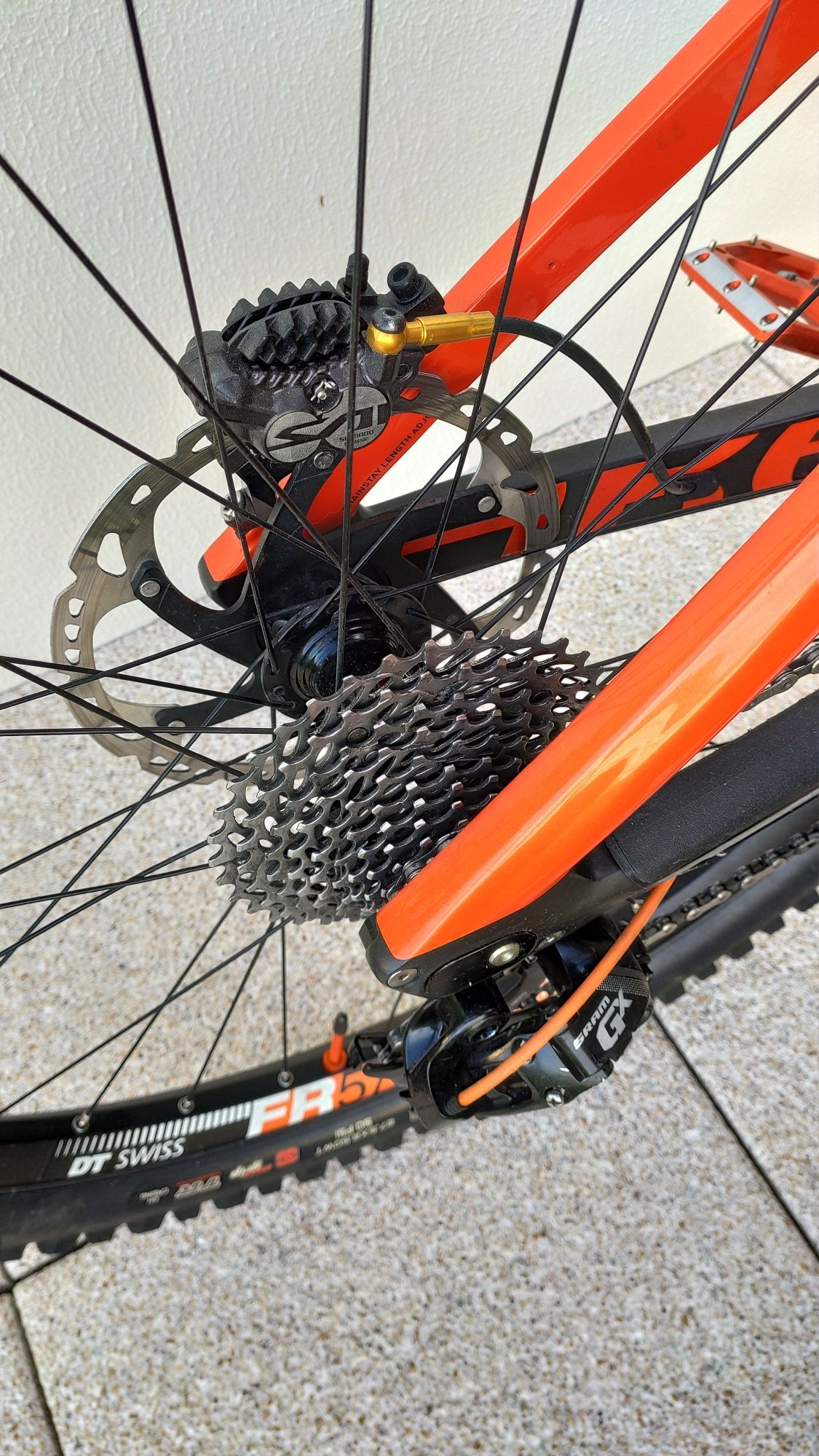 MONDRAKER Summum Carbon Pro