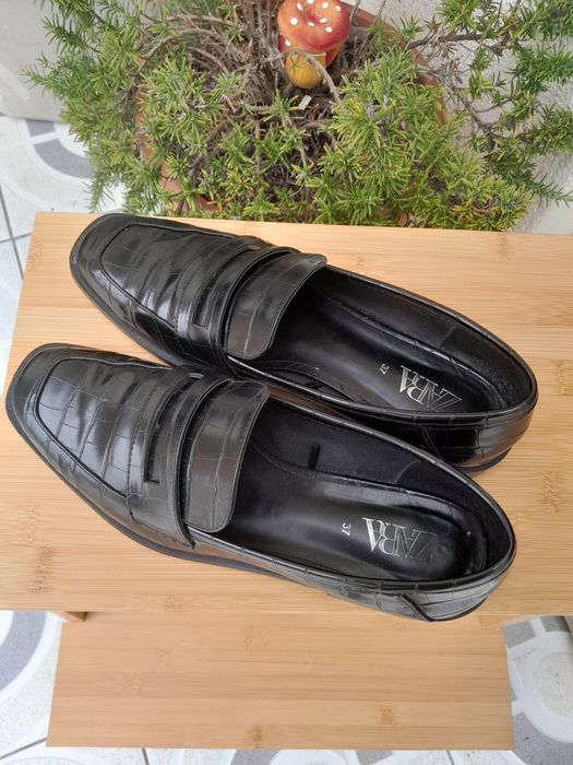 Sapatos clássicos tam 37 Zara