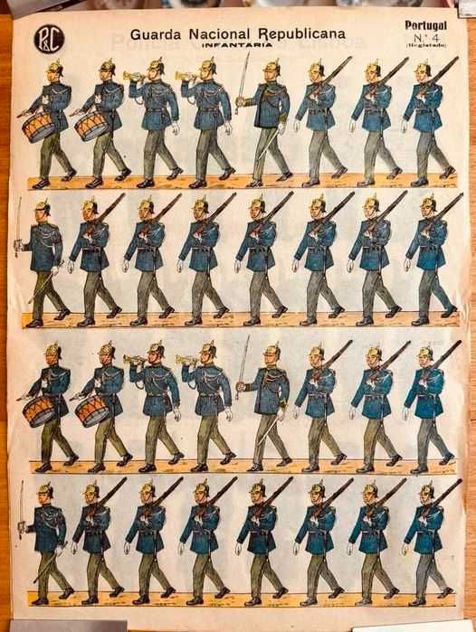GUARDA NACIONAL REPUBLICANA- INFANTARIA
Figuras em papel colecionáveis