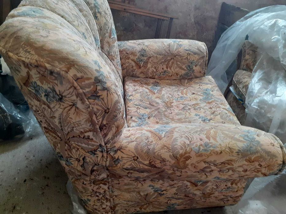 Cadeirão sofá florido- par