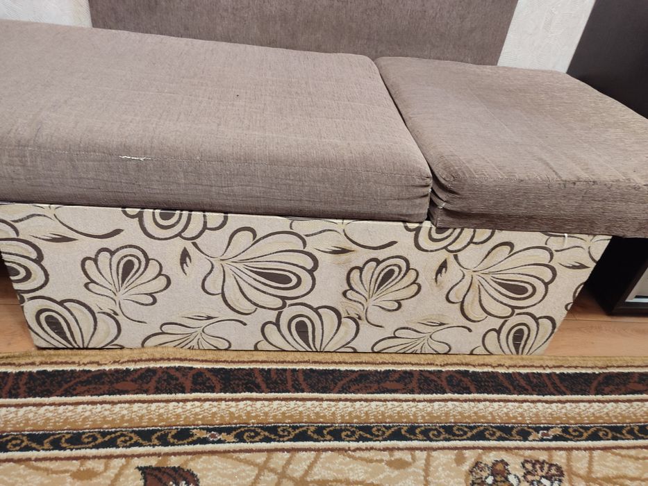 Диван односпальний