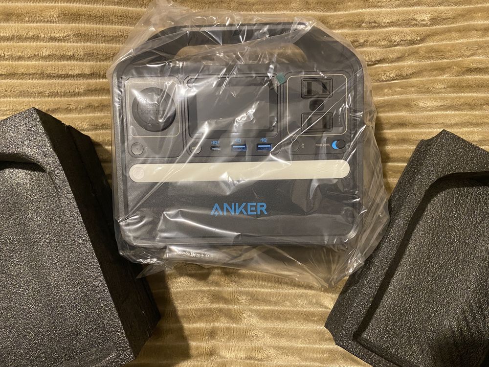 Anker 521 ємність 256 Wh зарядна станція нова запакована