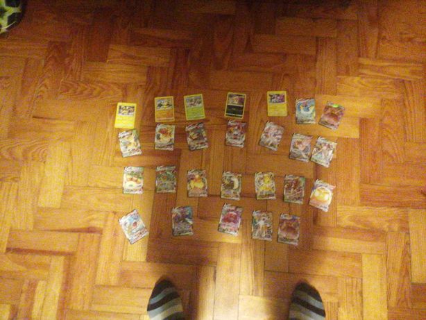 São 26 cartas de Pokémon