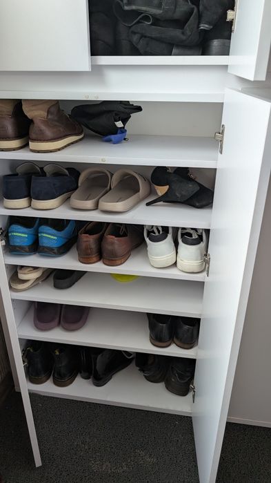 Шафа для взуття або одягу. Майже нова. 210*100*35