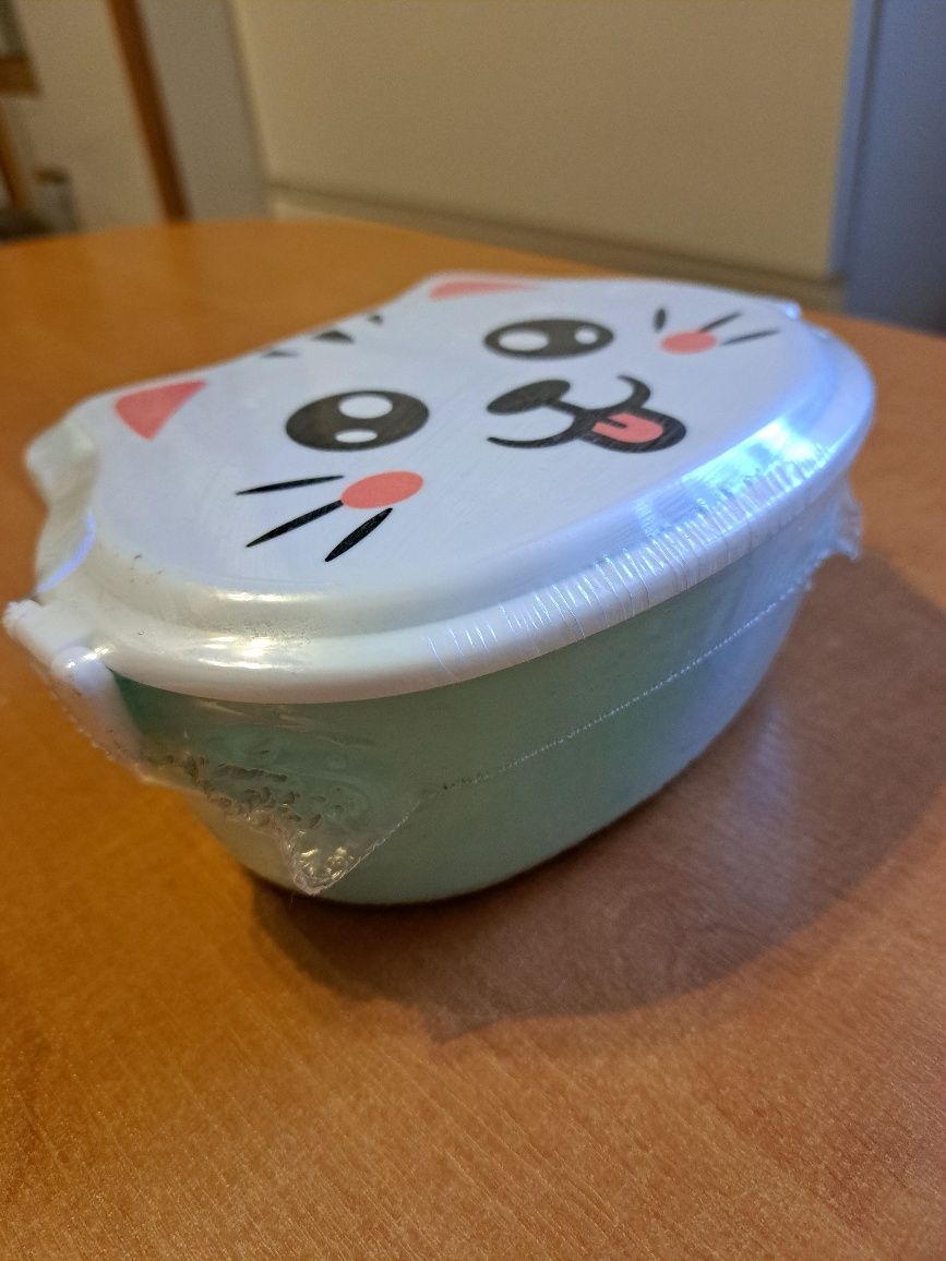 Lunch box - śniadaniówka