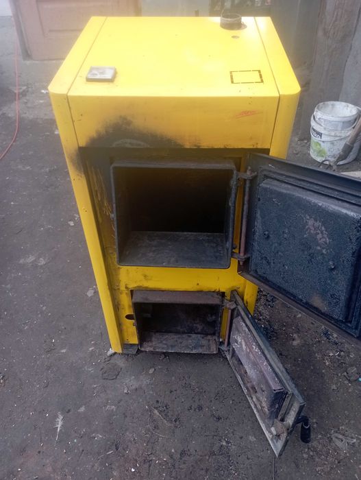 Продам котел  село боляновичі