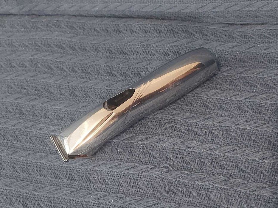 Электро бритва (триммер- машинка для стрижки) исправная