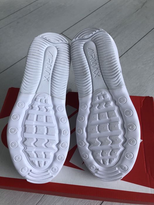 Кроссовки Nike