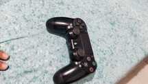 Comando de PS4 está novo
