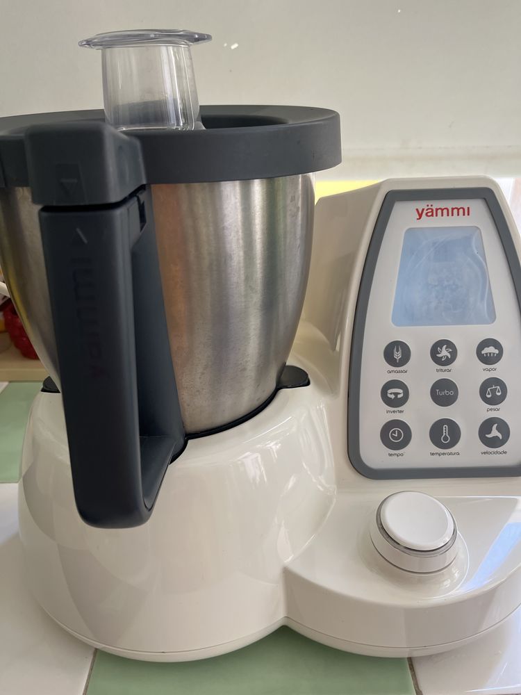 Yammi 2 robot cozinha