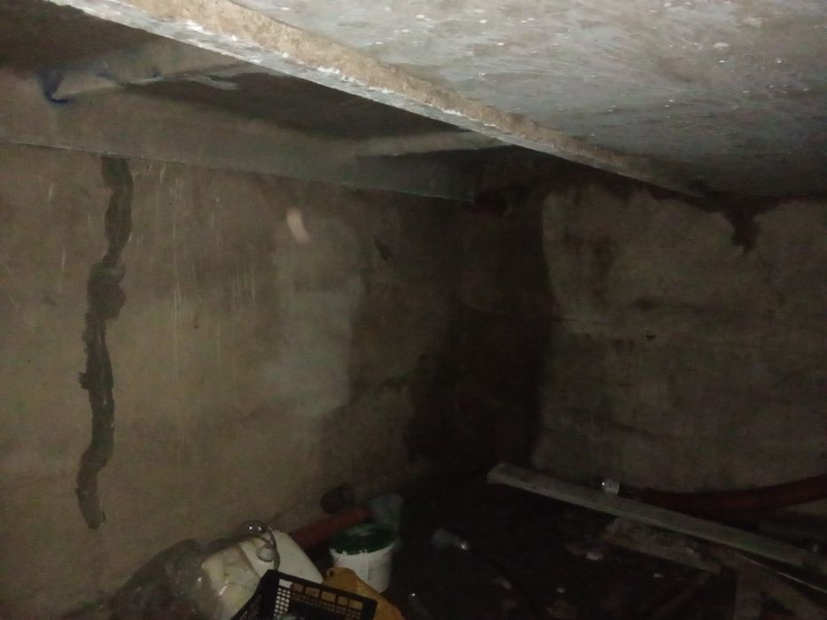 Продам гараж в кооперативі світанок.