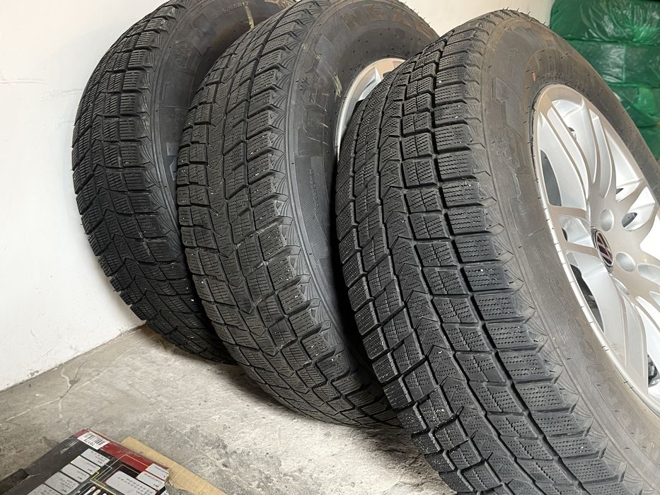NEXEN Winguard Ice 235/65 R17