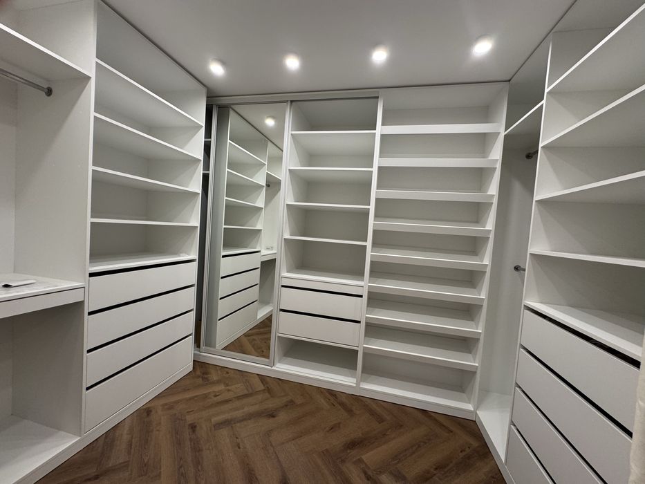 Перша сдача 4к біля метр,Контрактова площа, Подол, Нижній Вал,27/29