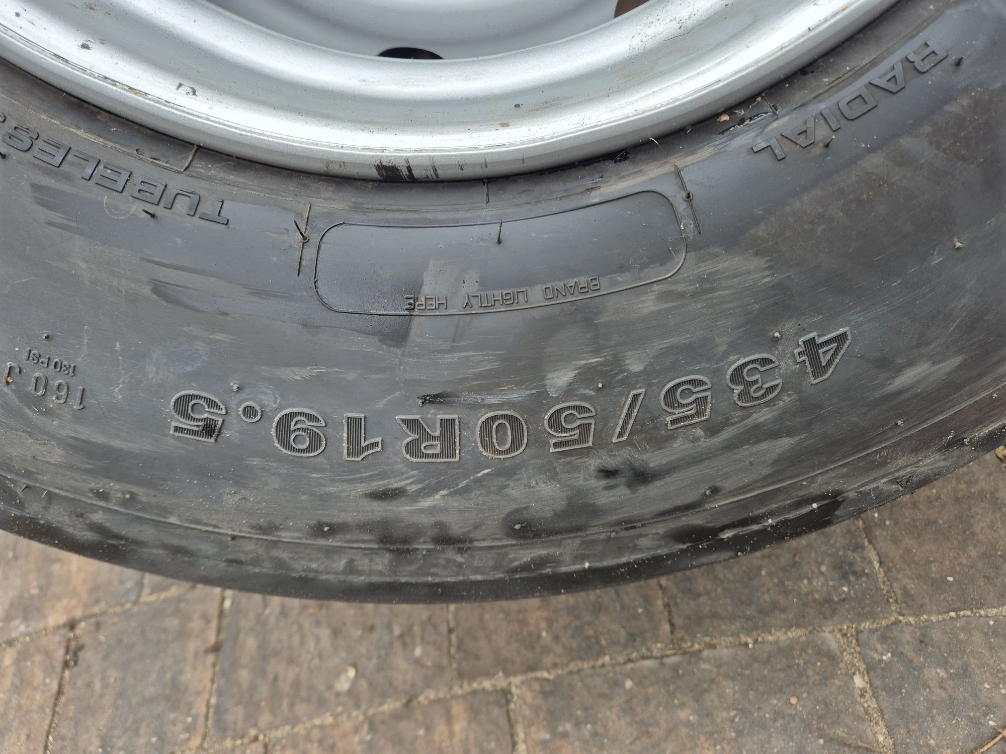435/50 r19,5 KUMHO KLTO3