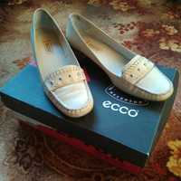 Продам туфли женские ECCO Clark