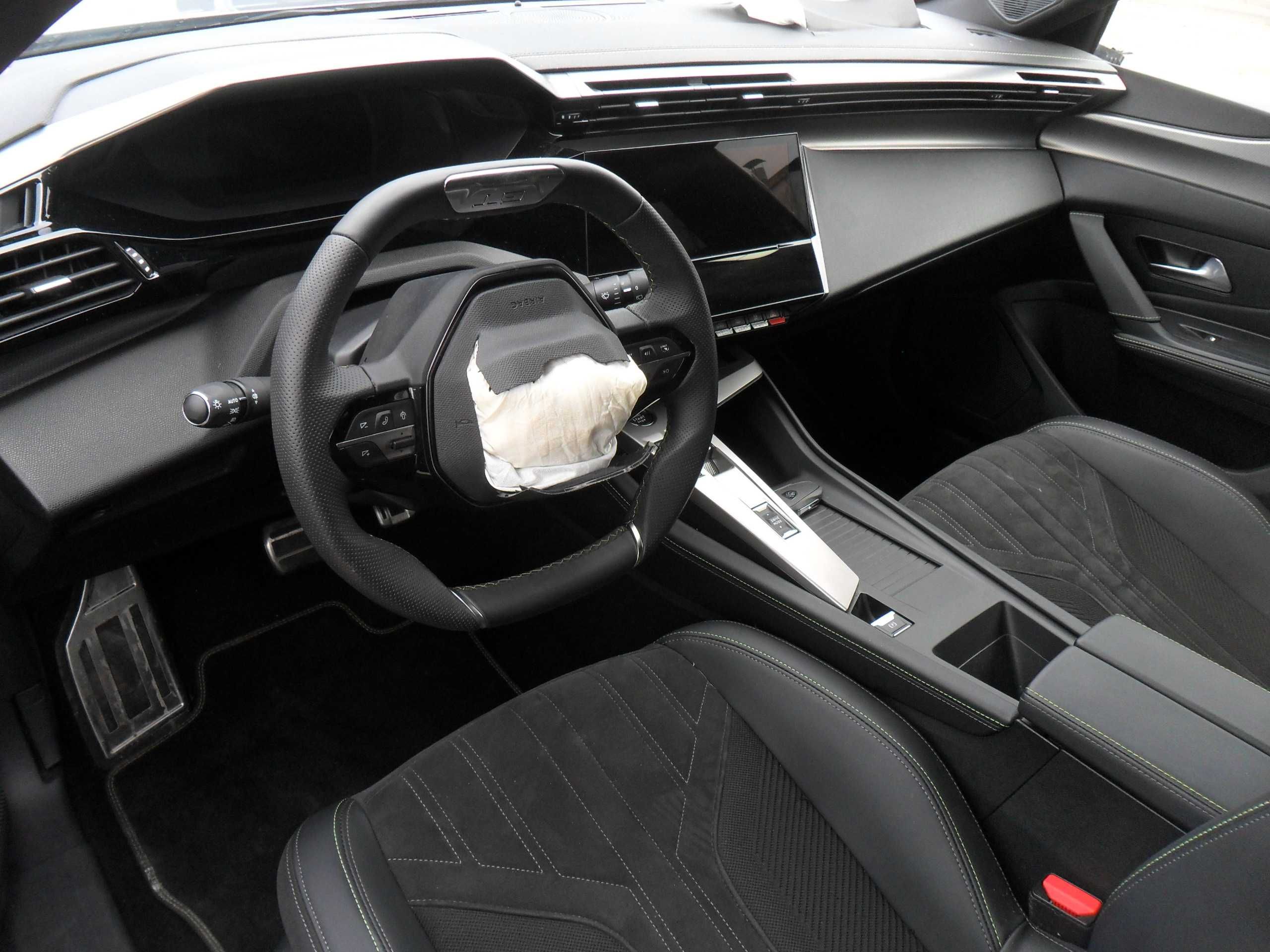 Peugeot 308 1.2 PureTech GT EAT8