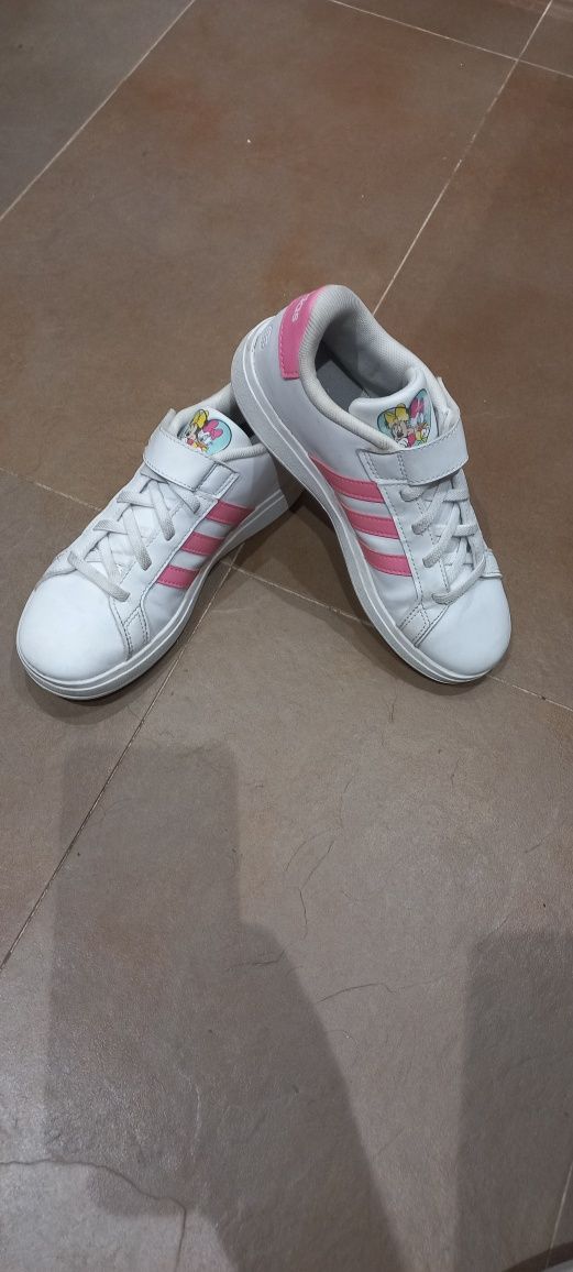 Tenis Adidas n° 35