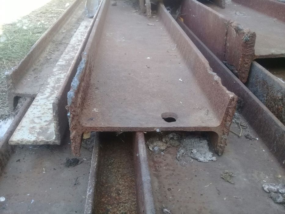 Двутавр 24 (балка)